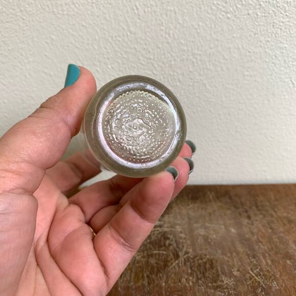 Owen Illinois Little Boy Blue Blueing laundry whitener 1910-40s embossed bottle - Picture 10 of 10